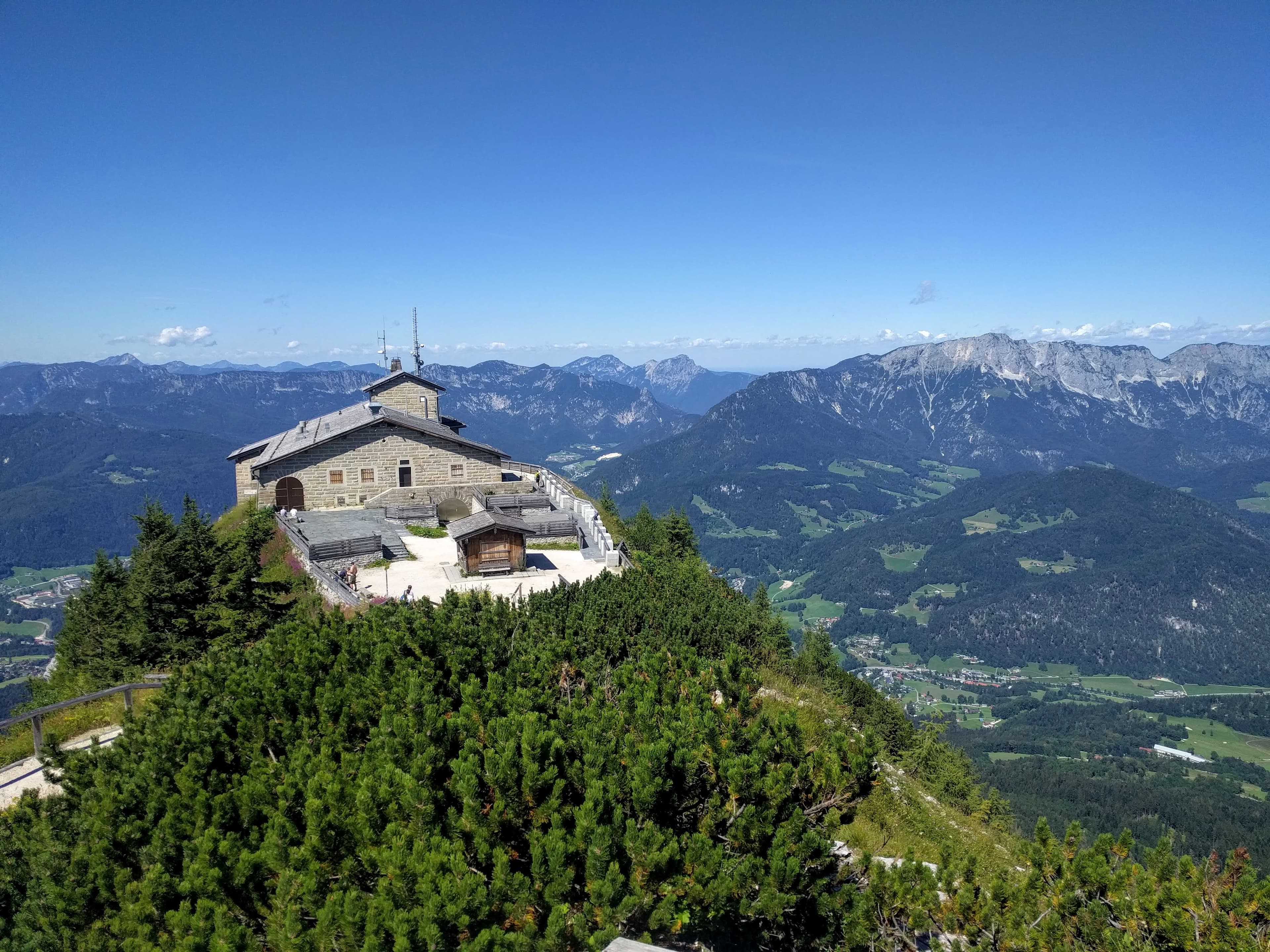 The intact Kehlsteinhaus in the Bavarian Alps in August 2020, before the October 2026 fire.
