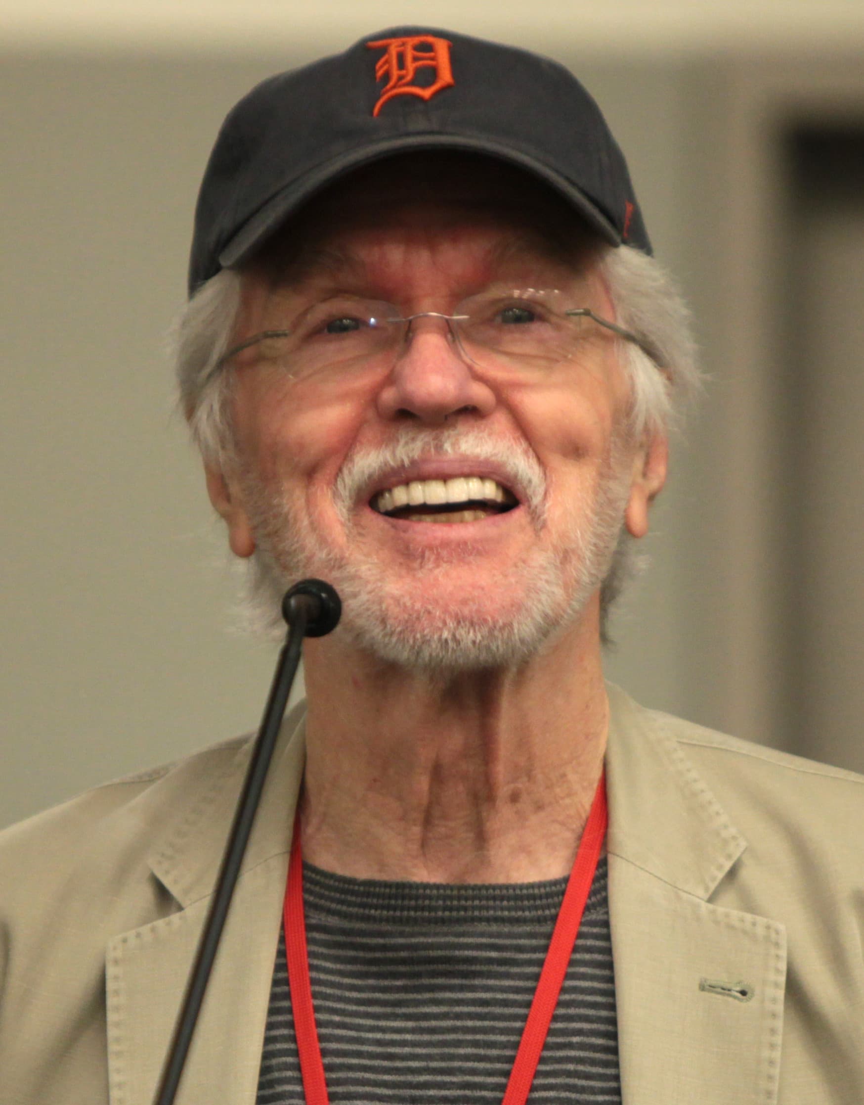 Archive photograph of Tom Skerritt speaking at Phoenix Comicon Fan Fest in Glendale, December14 2014.